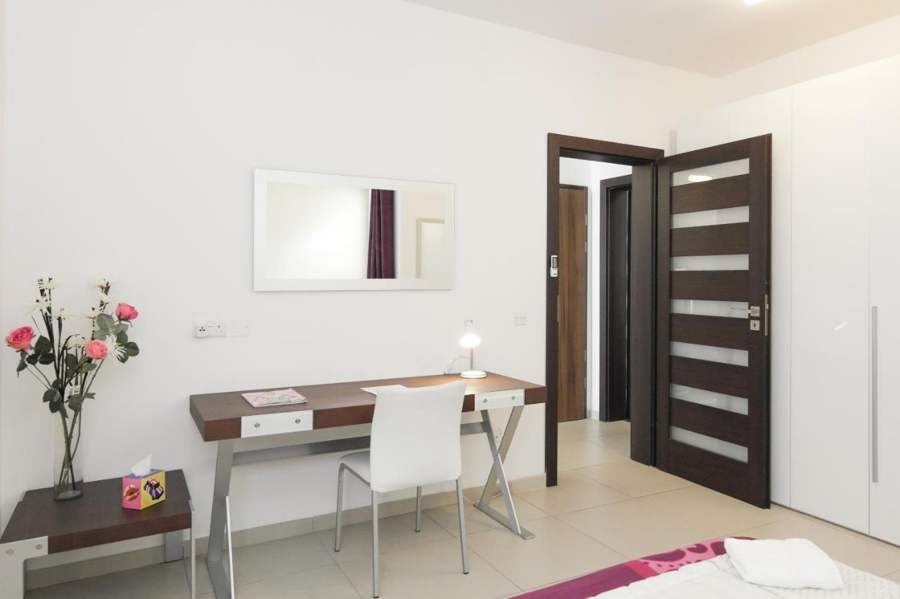 Modern Luxury Penthouse In Perfect Sliema Location Exterior foto