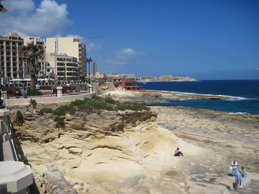 Modern Luxury Penthouse In Perfect Sliema Location Exterior foto